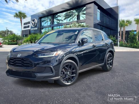 Used 2024 Honda HR-V Sport image 1