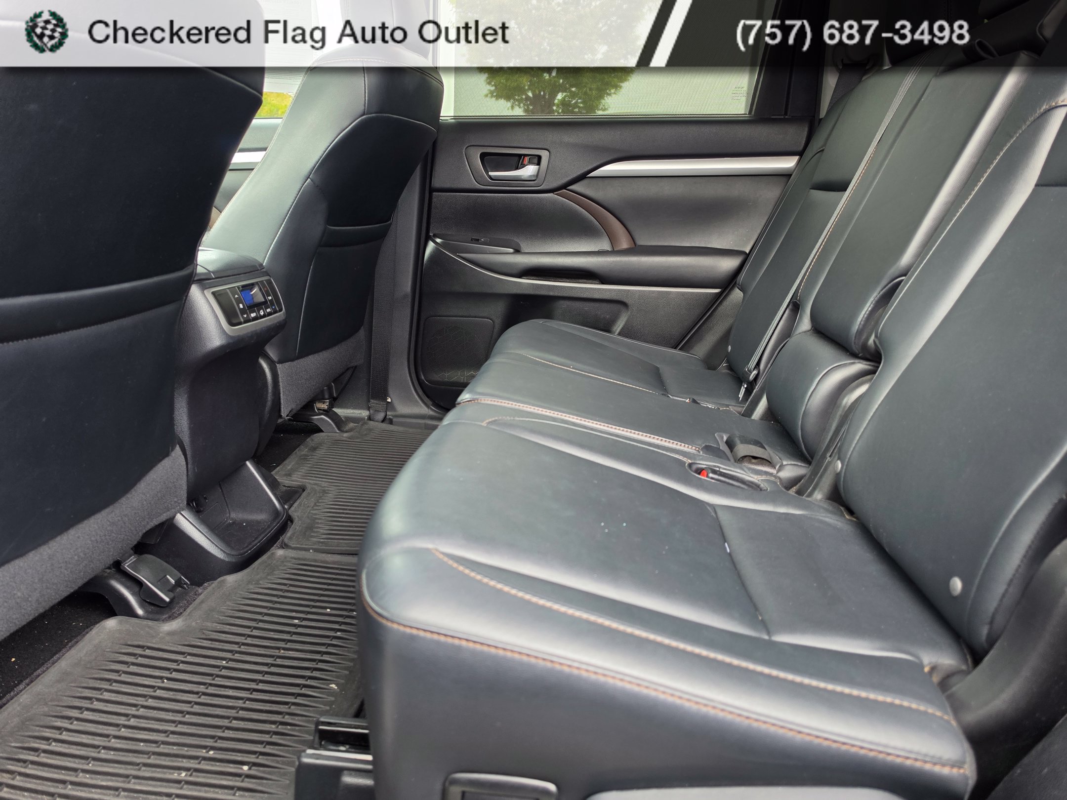 Used 2015 Toyota Highlander XLE AWD/4WD image 20