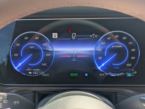 New 2027 Mercedes-Benz G 580 e image 26