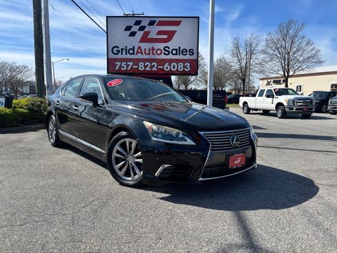 Used 2013 Lexus LS 460 AWD w/ Comfort Pkg image 1