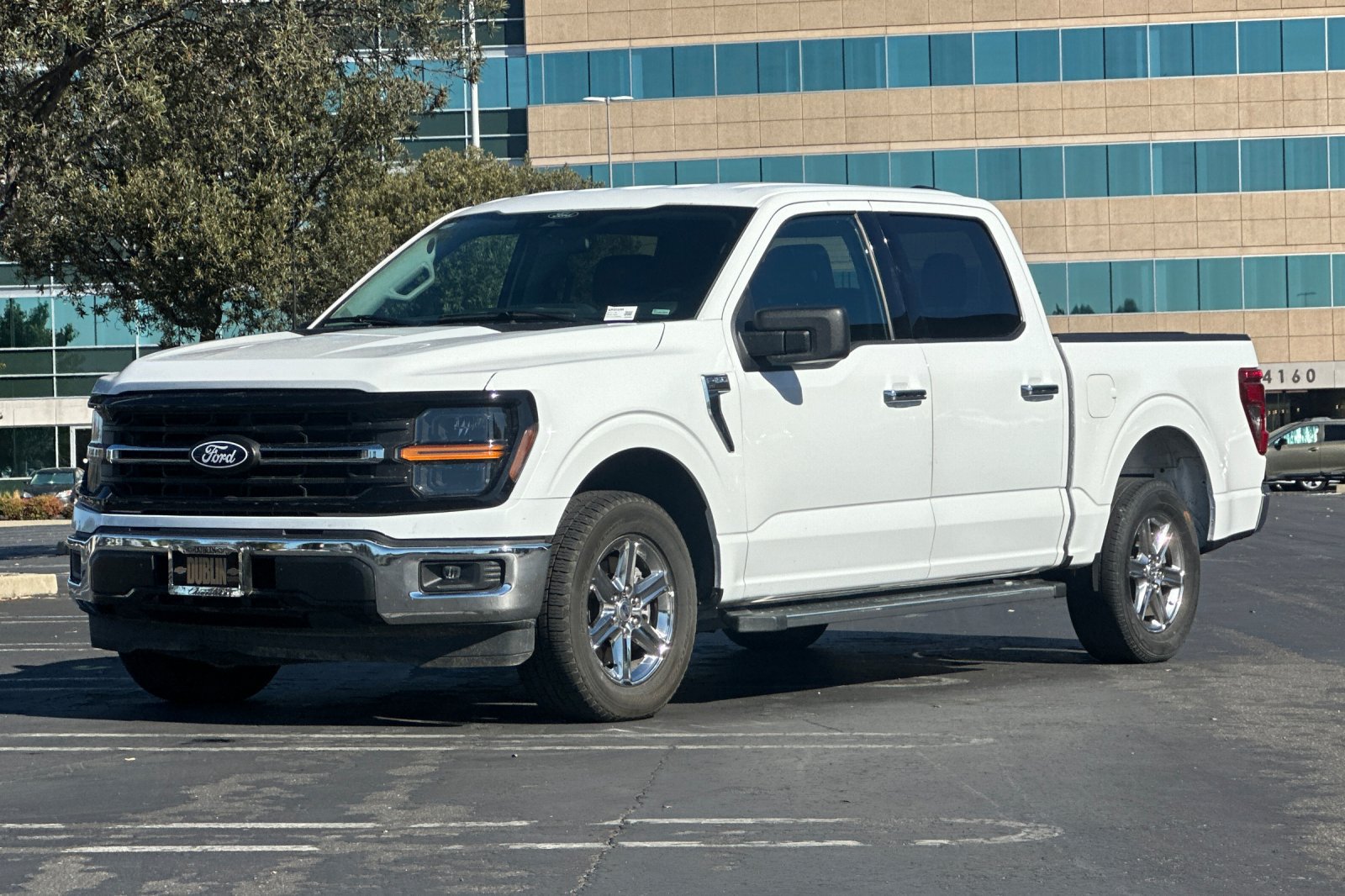 Used 2025 Ford F150 XLT w/ Equipment Group 301A Standard RWD image 8