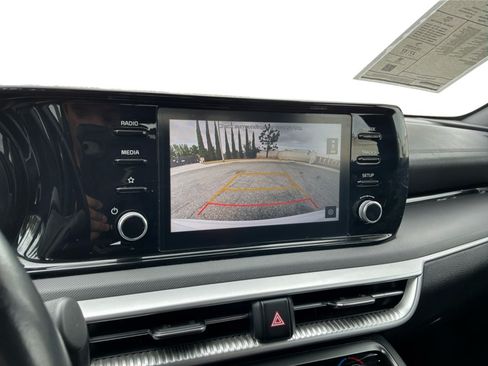 Used 2021 Kia K5 GT-Line FWD image 12