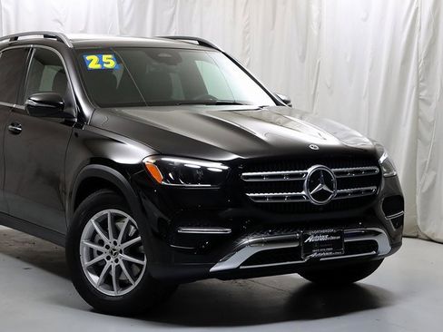Certified 2025 Mercedes-Benz GLE 350 4MATIC image 2