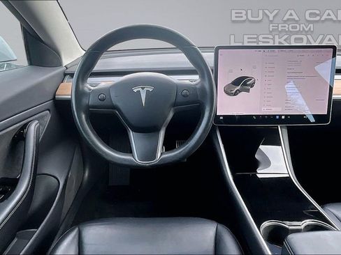 Used 2018 Tesla Model 3 Long Range image 5