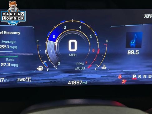 Used 2024 Chevrolet Traverse Z71 AWD/4WD image 14