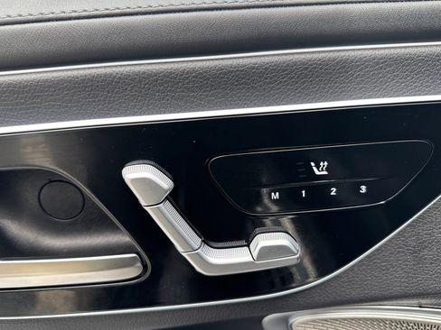 Certified 2025 Mercedes-Benz CLE 300 4MATIC Coupe image 22