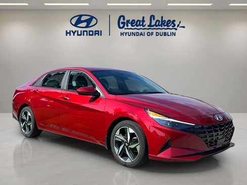 Used 2023 Hyundai Elantra SEL w/ Convenience Package FWD image 7