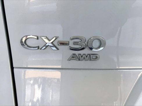 Used 2024 MAZDA CX-30 AWD 2.5 S w/ Select Sport Pkg image 9