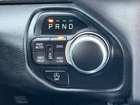 Used 2023 RAM 1500 Big Horn AWD/4WD image 30