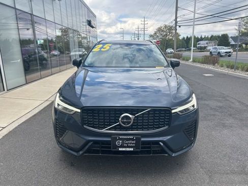 Certified 2025 Volvo XC60 B5 Plus w/ Climate Package AWD/4WD image 7