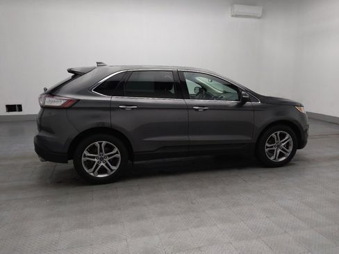 Used 2018 Ford Edge Titanium image 10