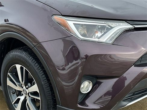 Used 2017 Toyota RAV4 XLE image 10