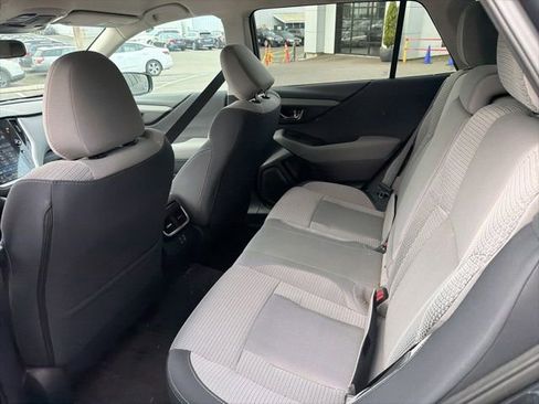 Used 2024 Subaru Outback Premium image 5