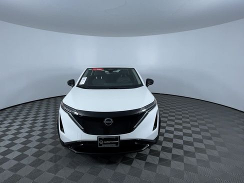 Certified 2024 Nissan Ariya AWD image 3