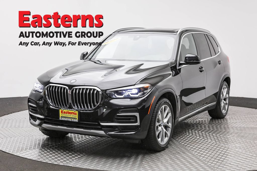 Used 2023 BMW X5 xDrive40i AWD/4WD image 1