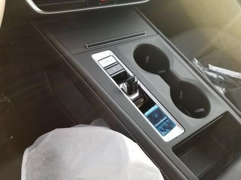 New 2026 Volkswagen Atlas Cross Sport SE AWD/4WD image 10