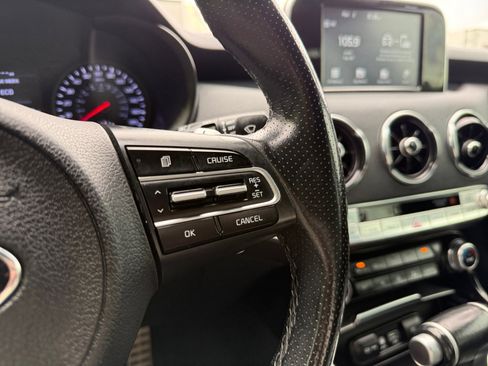 Used 2019 Kia Stinger GT RWD image 16