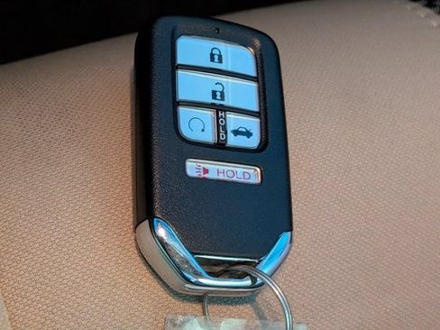 Certified 2020 Honda Civic EX image 29