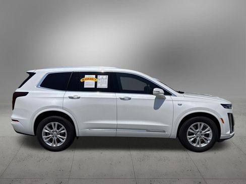 Used 2024 Cadillac XT6 Luxury FWD image 5
