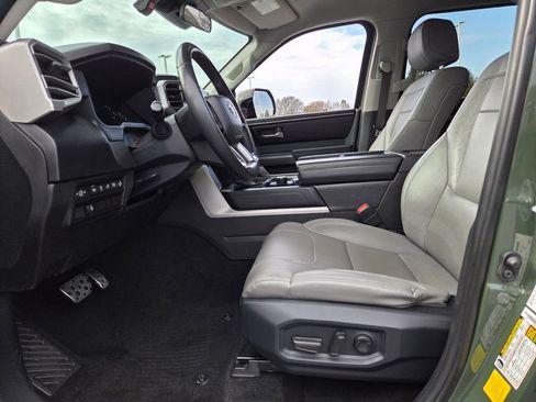 Used 2022 Toyota Tundra SR5 w/ TRD Off-Road Premium Package image 4