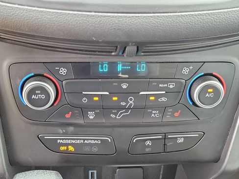Used 2019 Ford Escape SE AWD/4WD image 28