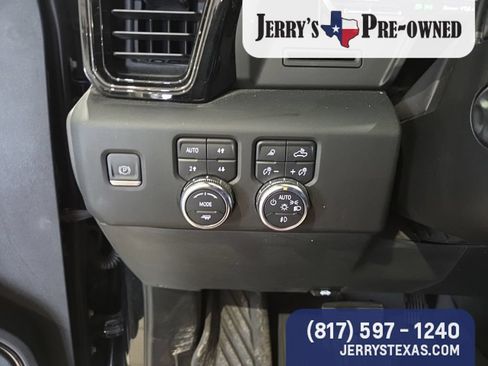 Used 2023 GMC Sierra 1500 AT4 w/ AT4 Preferred Package AWD/4WD image 13