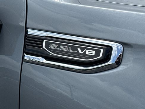 Used 2024 GMC Sierra 1500 Denali w/ Denali Reserve Package AWD/4WD image 9