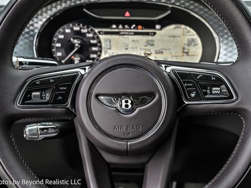 Used 2023 Bentley Continental GT V8 image 39