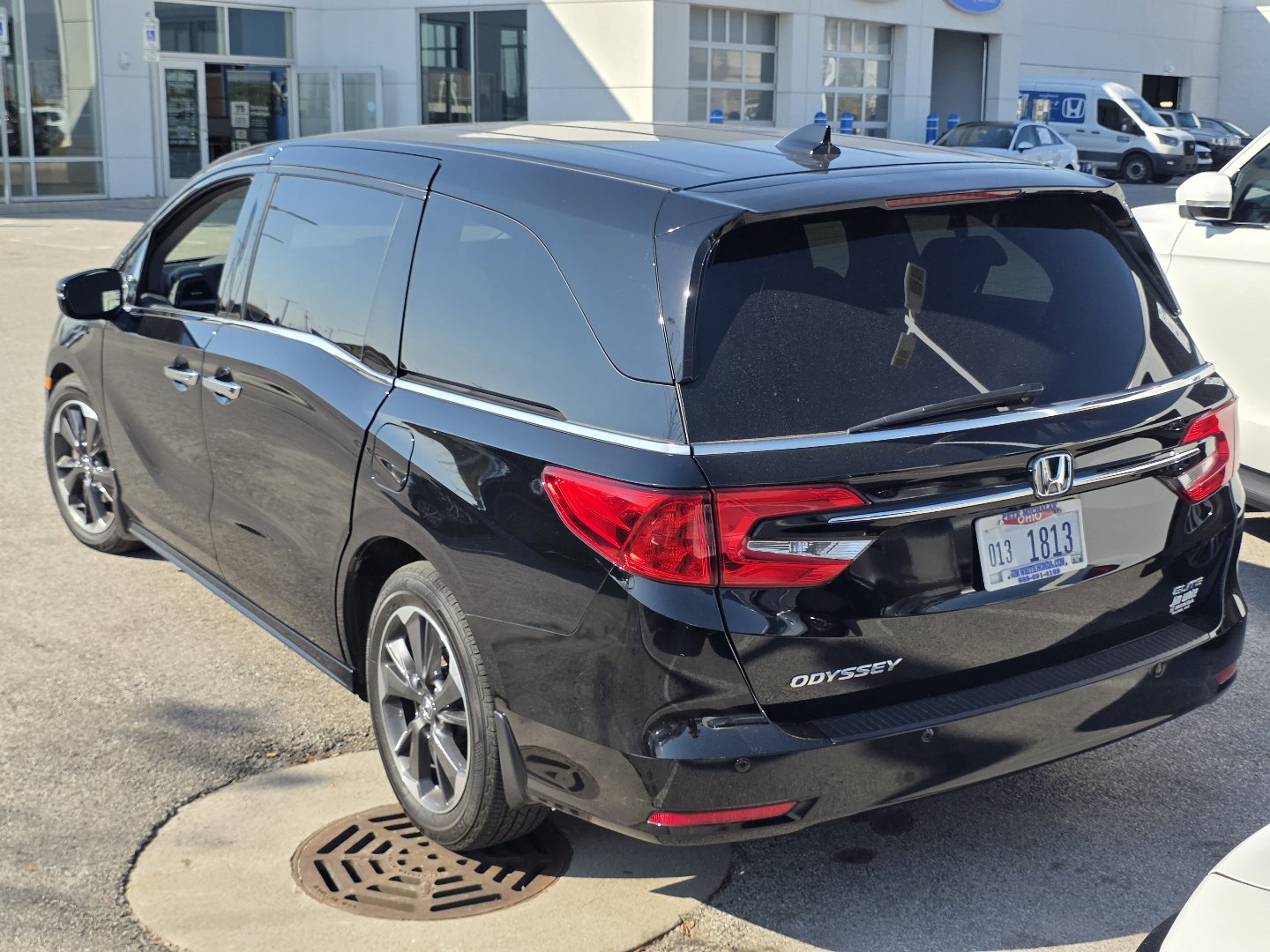Used 2024 Honda Odyssey Elite image 6