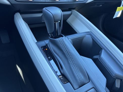 Certified 2025 Honda Accord SE image 35