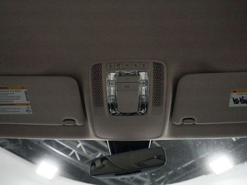 Used 2023 Mercedes-Benz GLA 250 4MATIC image 35