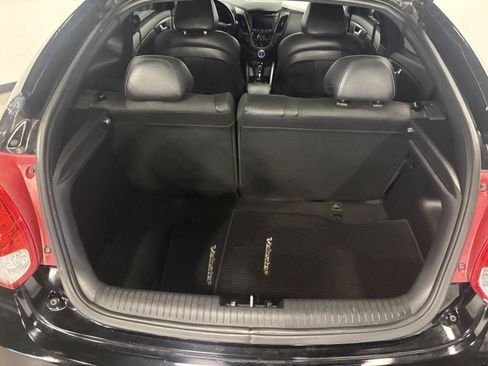 Used 2016 Hyundai Veloster Turbo FWD image 33