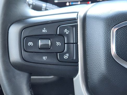 Used 2023 GMC Yukon XL Denali AWD/4WD image 24