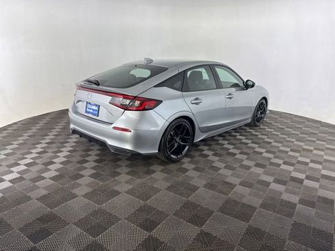 Used 2024 Honda Civic Sport image 6