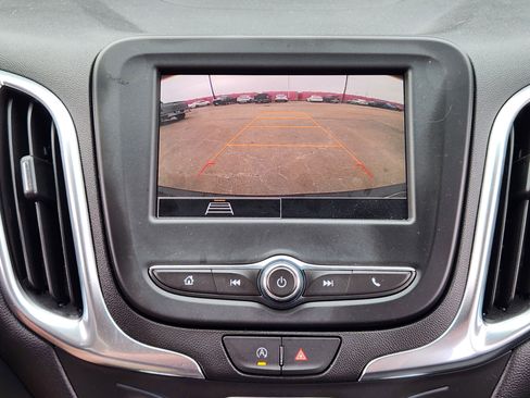 Used 2024 Chevrolet Equinox LT image 18