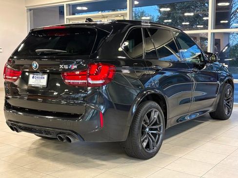 Used 2018 BMW X5 M image 11