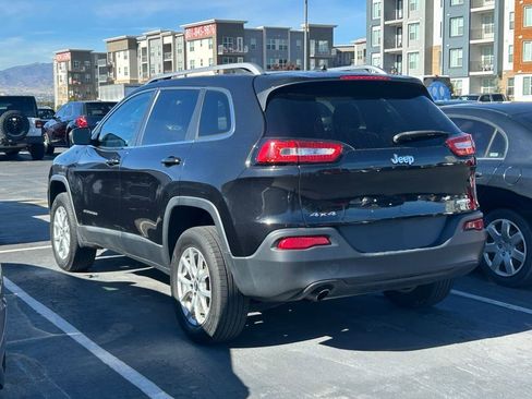 Used 2014 Jeep Cherokee Latitude w/ Cold Weather Group image 5