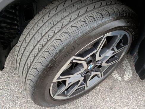 Certified 2026 BMW X2 xDrive28i AWD/4WD image 13