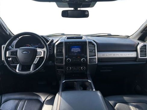 Used 2021 Ford F250 Platinum image 35