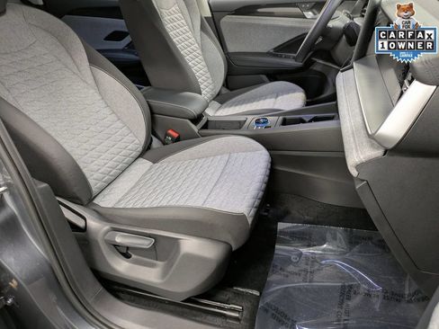 Used 2025 Volkswagen Tiguan S AWD/4WD image 34