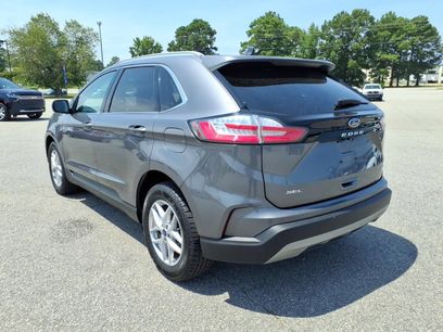 Used 2021 Ford Edge SEL w/ Convenience Package