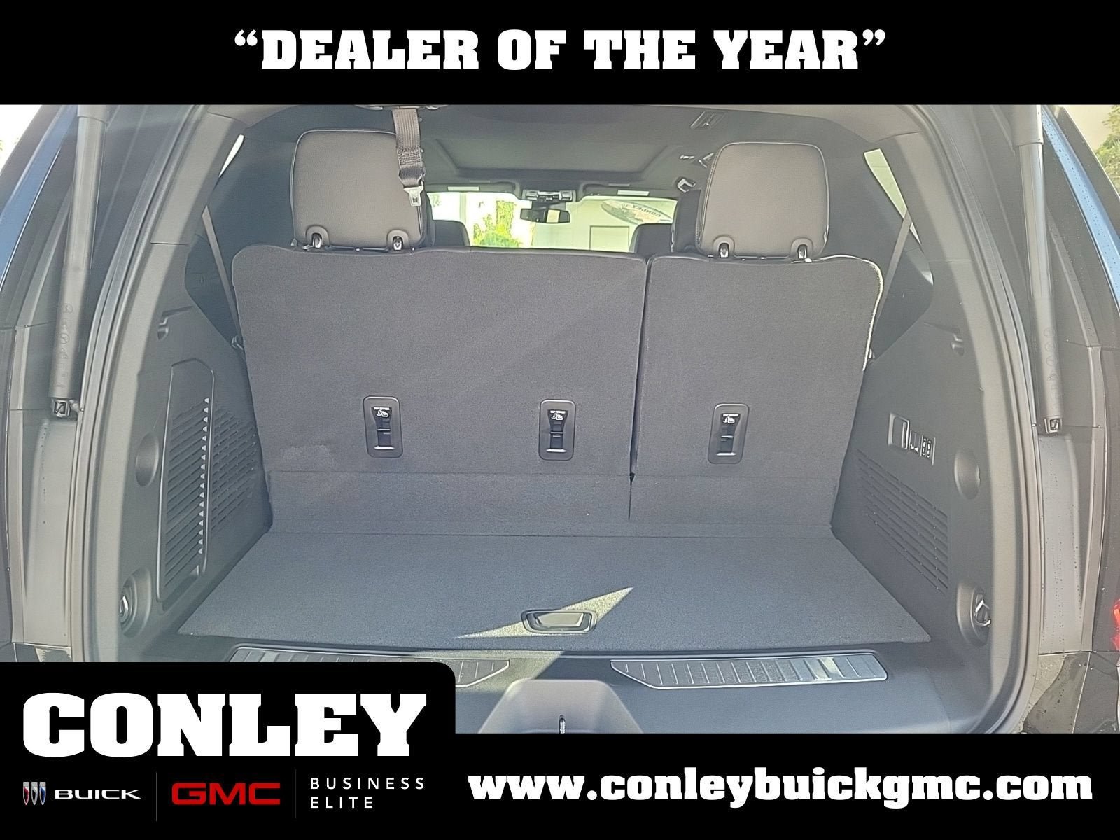 New 2026 GMC Yukon Denali w/ Sun & Power Step Package RWD image 7
