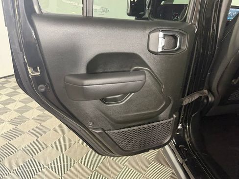 Used 2025 Jeep Wrangler Unlimited Rubicon 4xe w/ Safety Group AWD/4WD image 26