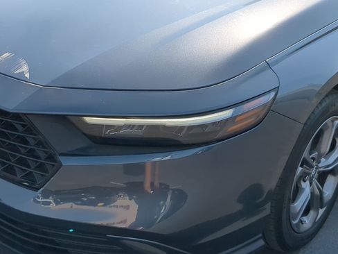 Used 2024 Honda Accord EX image 12