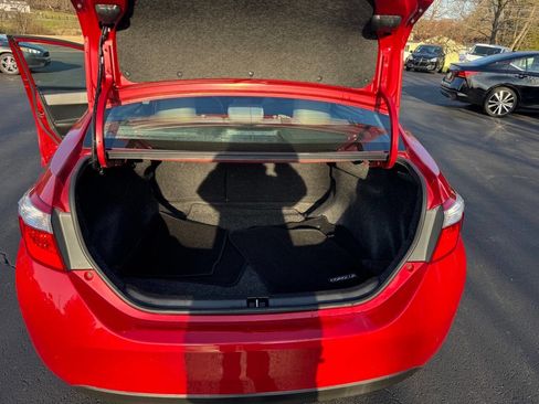 Used 2016 Toyota Corolla LE image 17