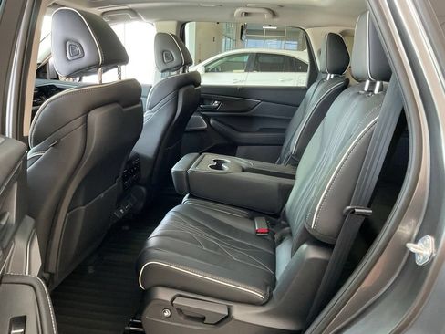 Certified 2026 Acura MDX SH-AWD w/ Advance Package image 25