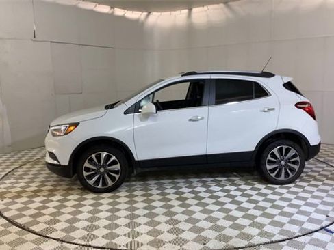 Certified 2022 Buick Encore Preferred image 5