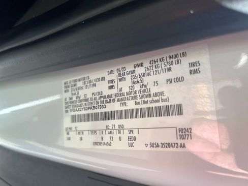 Used 2023 Ford Transit 350 XLT image 28