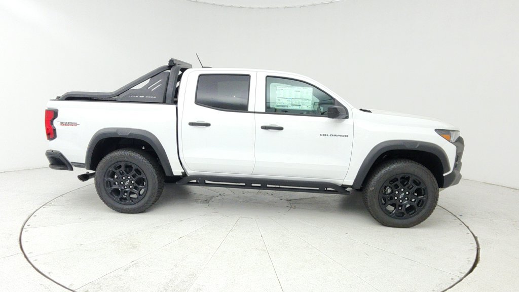 New 2026 Chevrolet Colorado Trail Boss AWD/4WD image 8