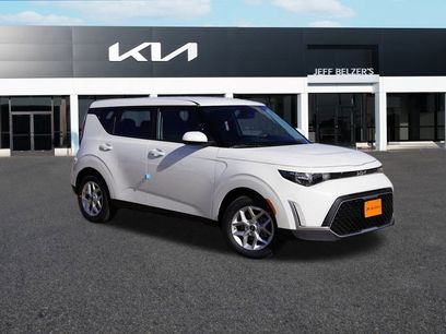 New 2025 Kia Soul LX